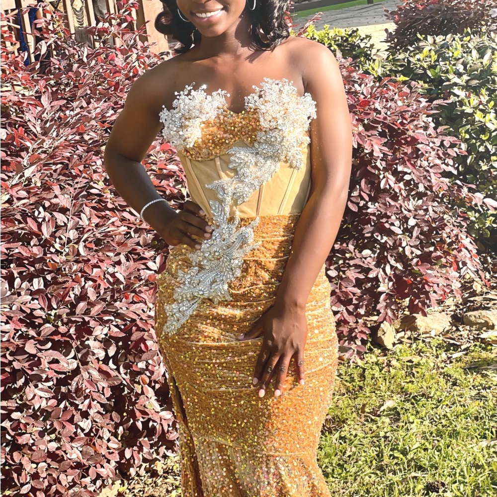 Elegant Gold and Cream Strapless Dress